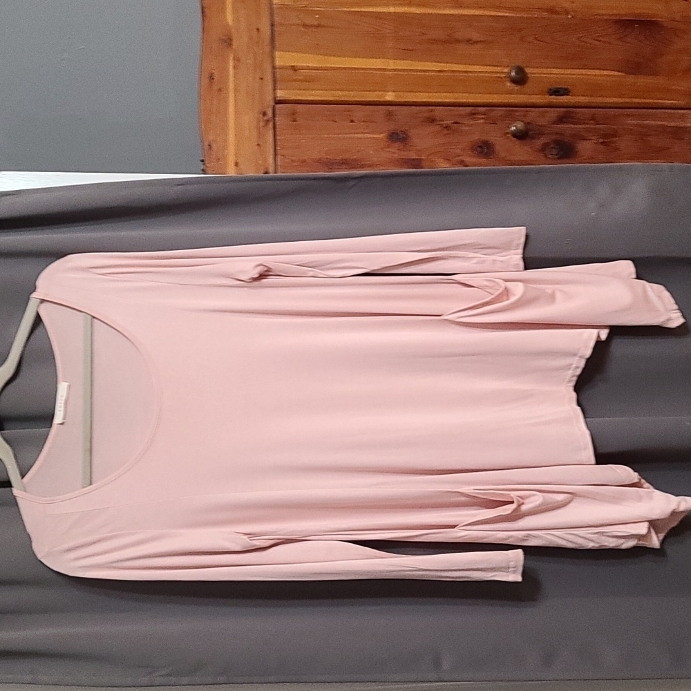 Entro Women's Tunic Blouse Dusty Rose Pockets Angled‎ Hem Size M EUC